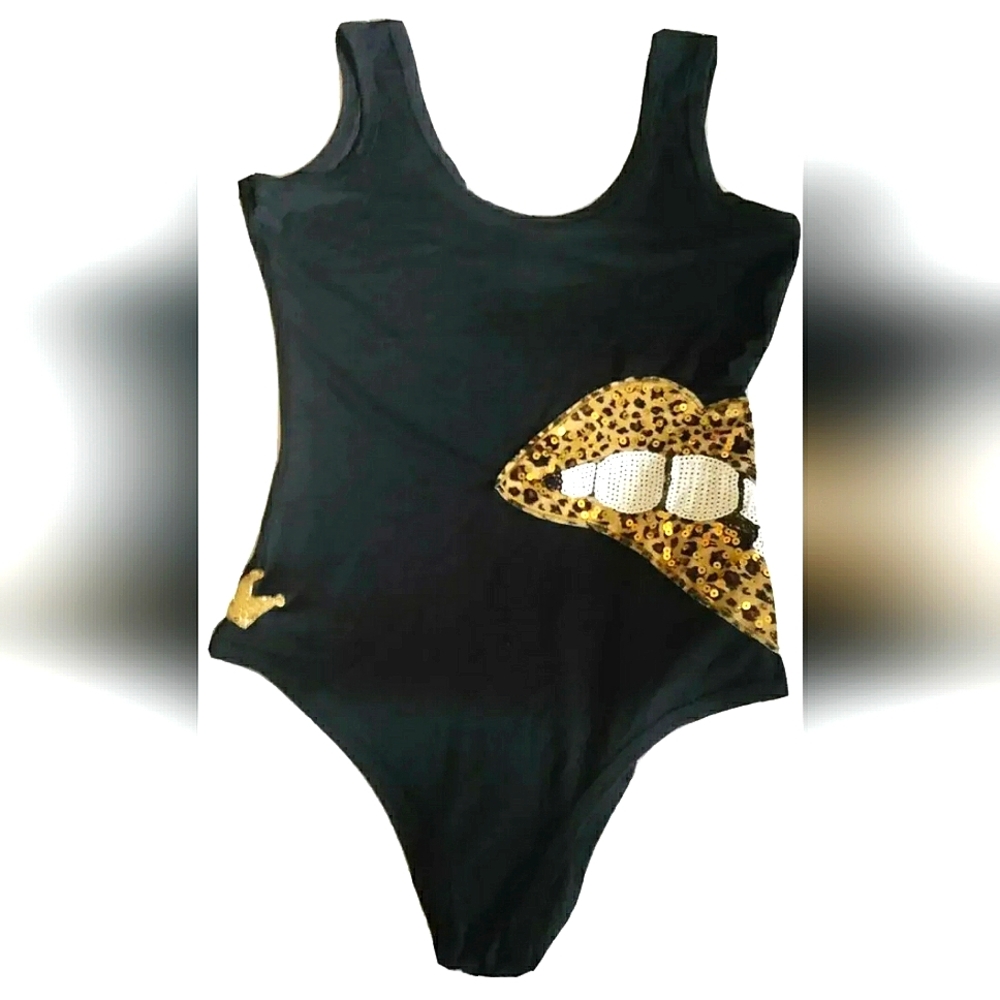 NEW One Piece Women's Swimsuit w/Cheetah Biting Lips in Sequins/Bling! Black (M)